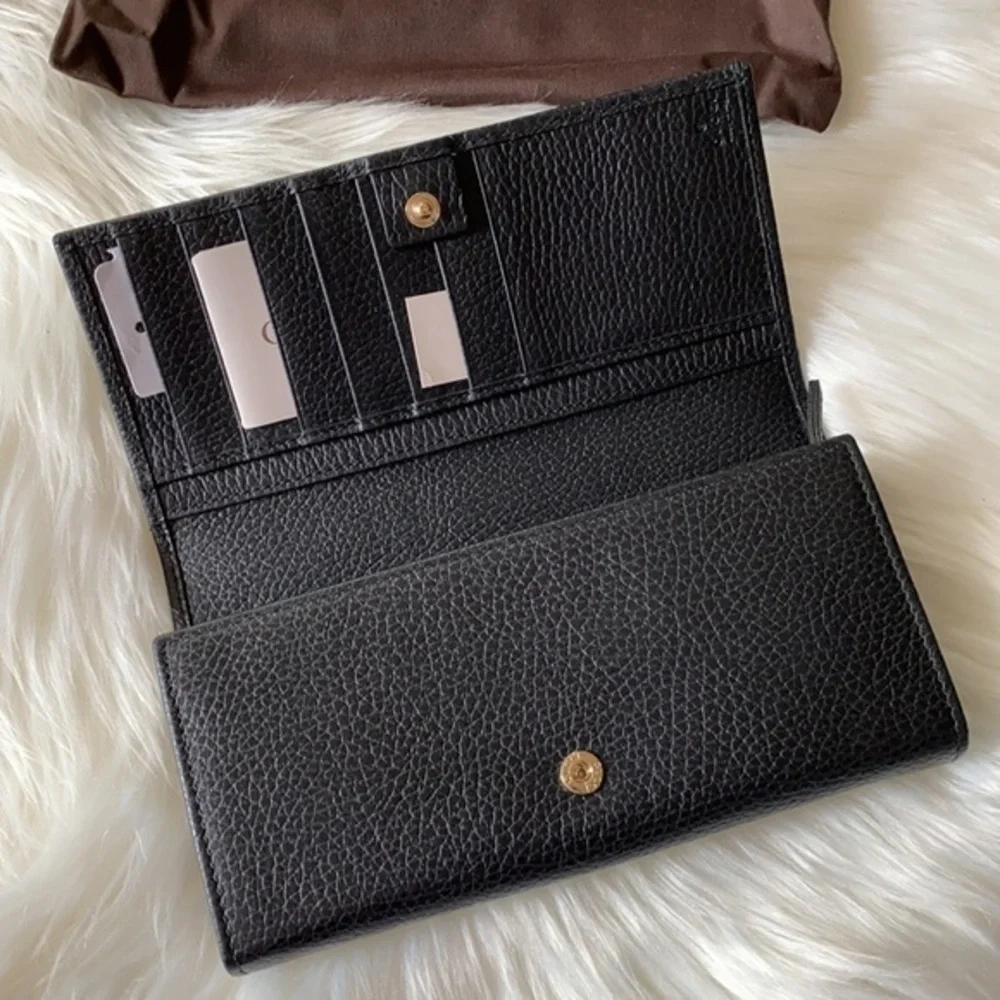 GUCCI NEW W. INCLUSIONS ⭐️🌑⭐️SWING PEBBLED LEATHER LONG TRI-FOLD OVER WALLET NWT